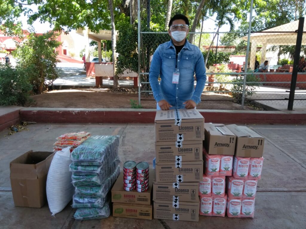 Entrega de paquetes de alimentos reforzado en México - Un Kilo de Ayuda