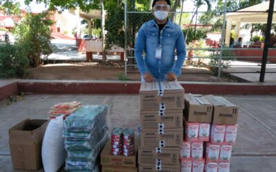 Entrega de paquetes de alimentos reforzado en México